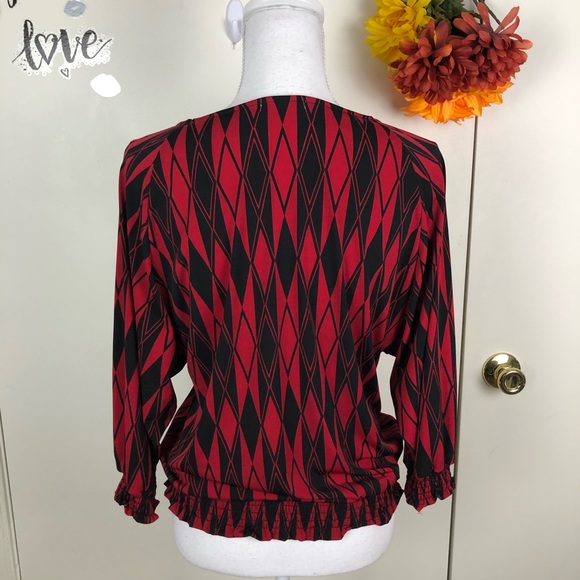 BELLE FLEUR GEOMETRIC TOP SCOOP NECK SIZE SM - Picture 4 of 7